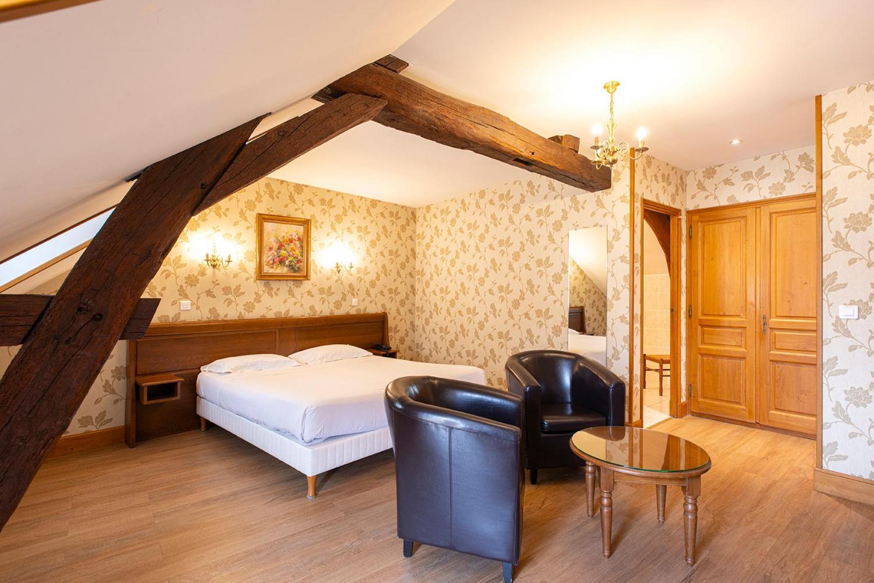Belle Epoque Hotel Beaune (Cote d'Or)