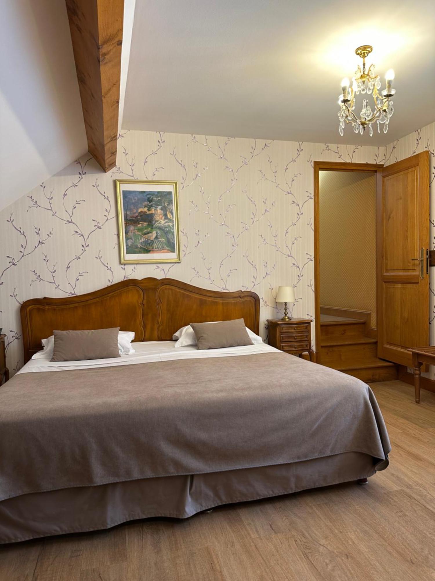 Hotel Belle Epoque